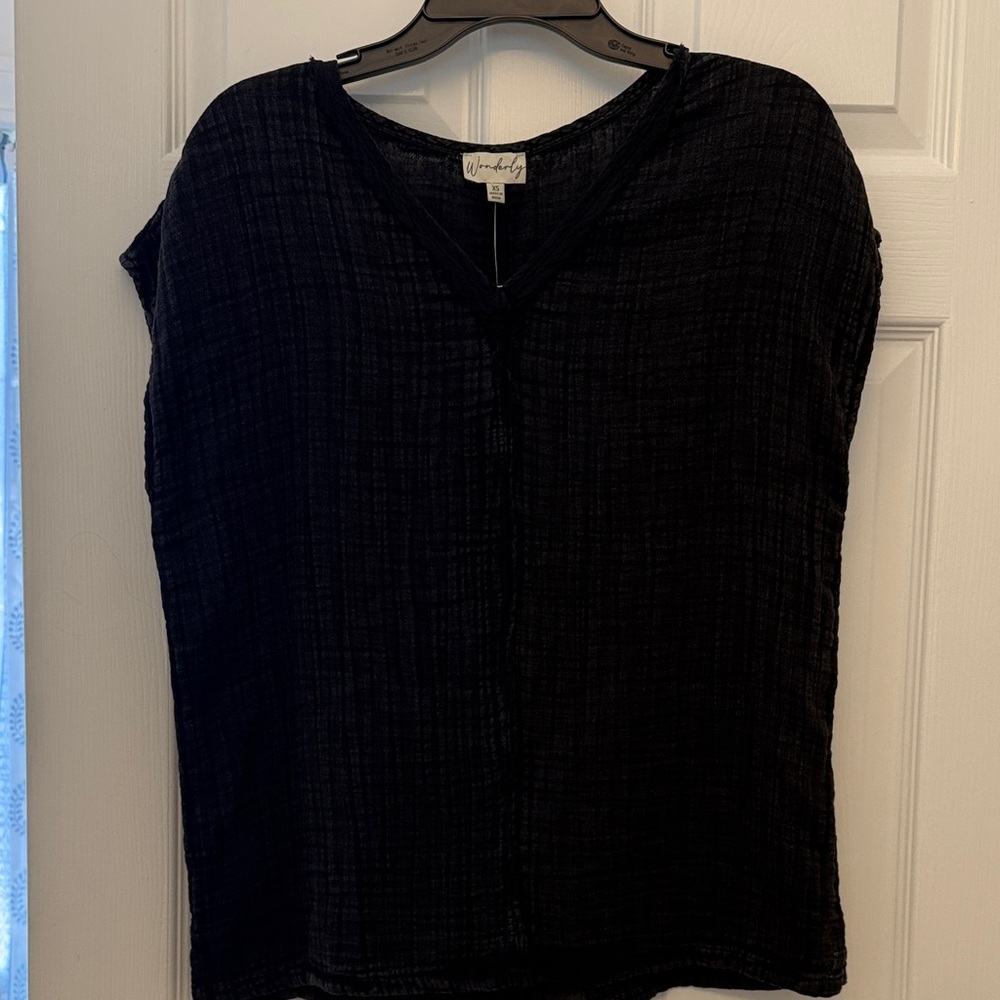 Gauze black blouse
